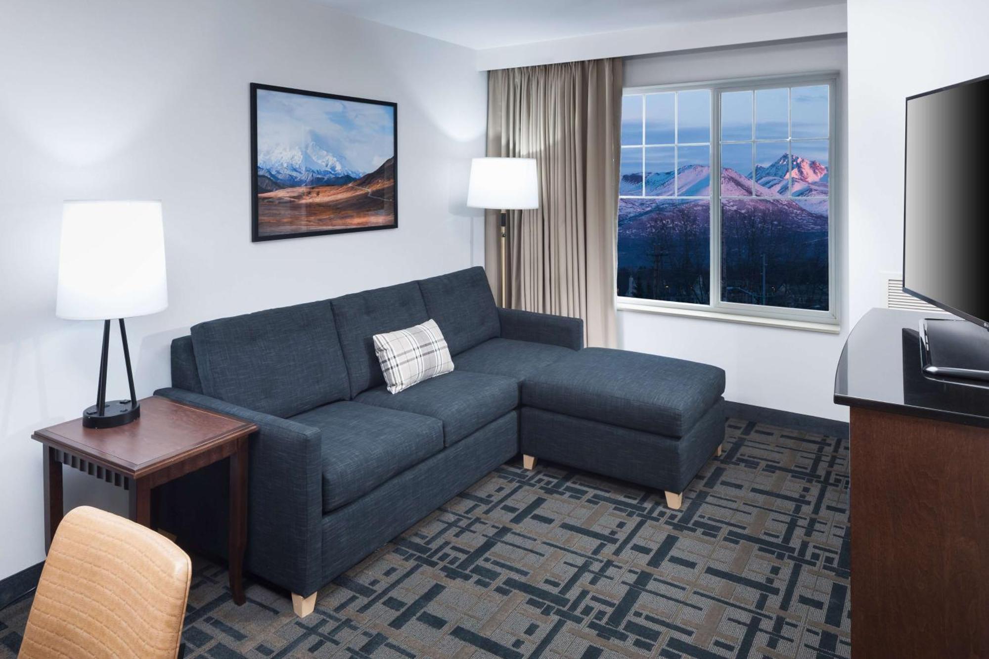 Embassy Suites Anchorage Exterior foto
